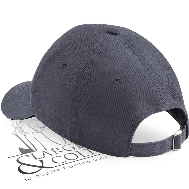 Casquette boucle métallique