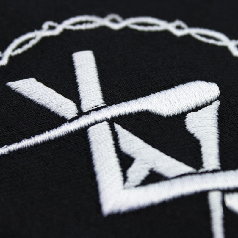 Broderie blason pièce de haut avec poche & ouverture