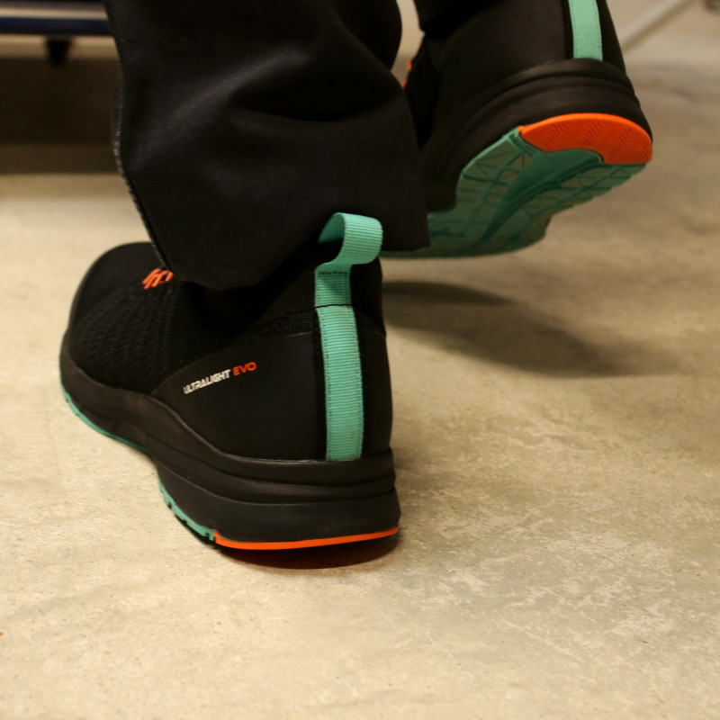 Baskets de sécurité ultra légères françaises S.24 Lunar