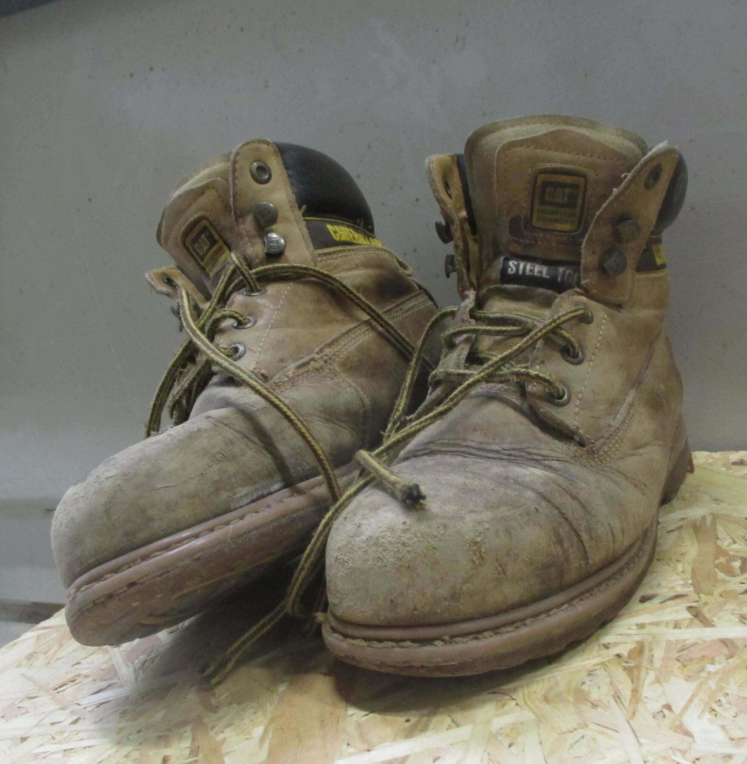 Chaussures caterpillar usées chaussures caterpillar