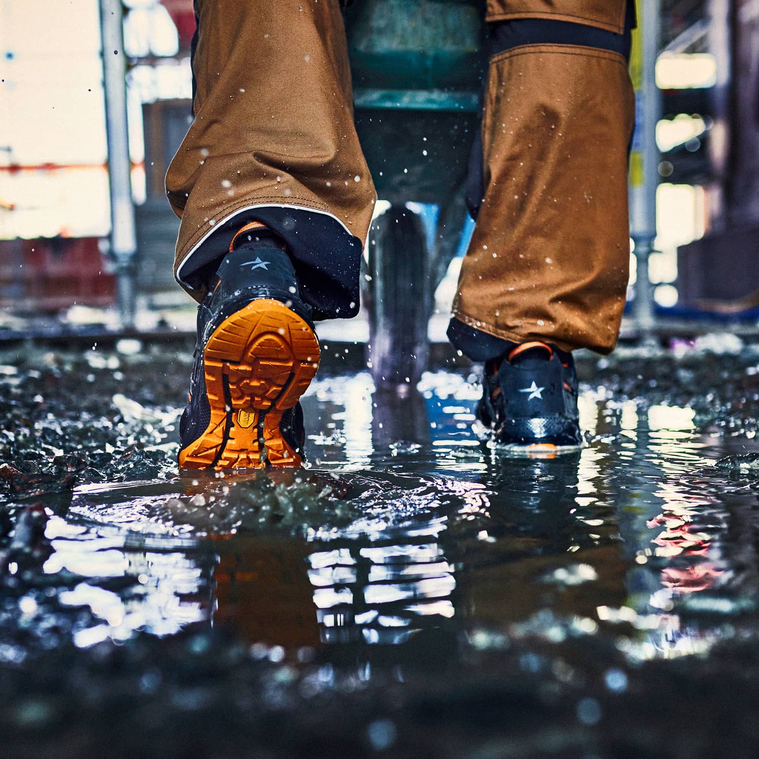 Des chaussures de sécurité imperméable adaptées aux chantiers BTP