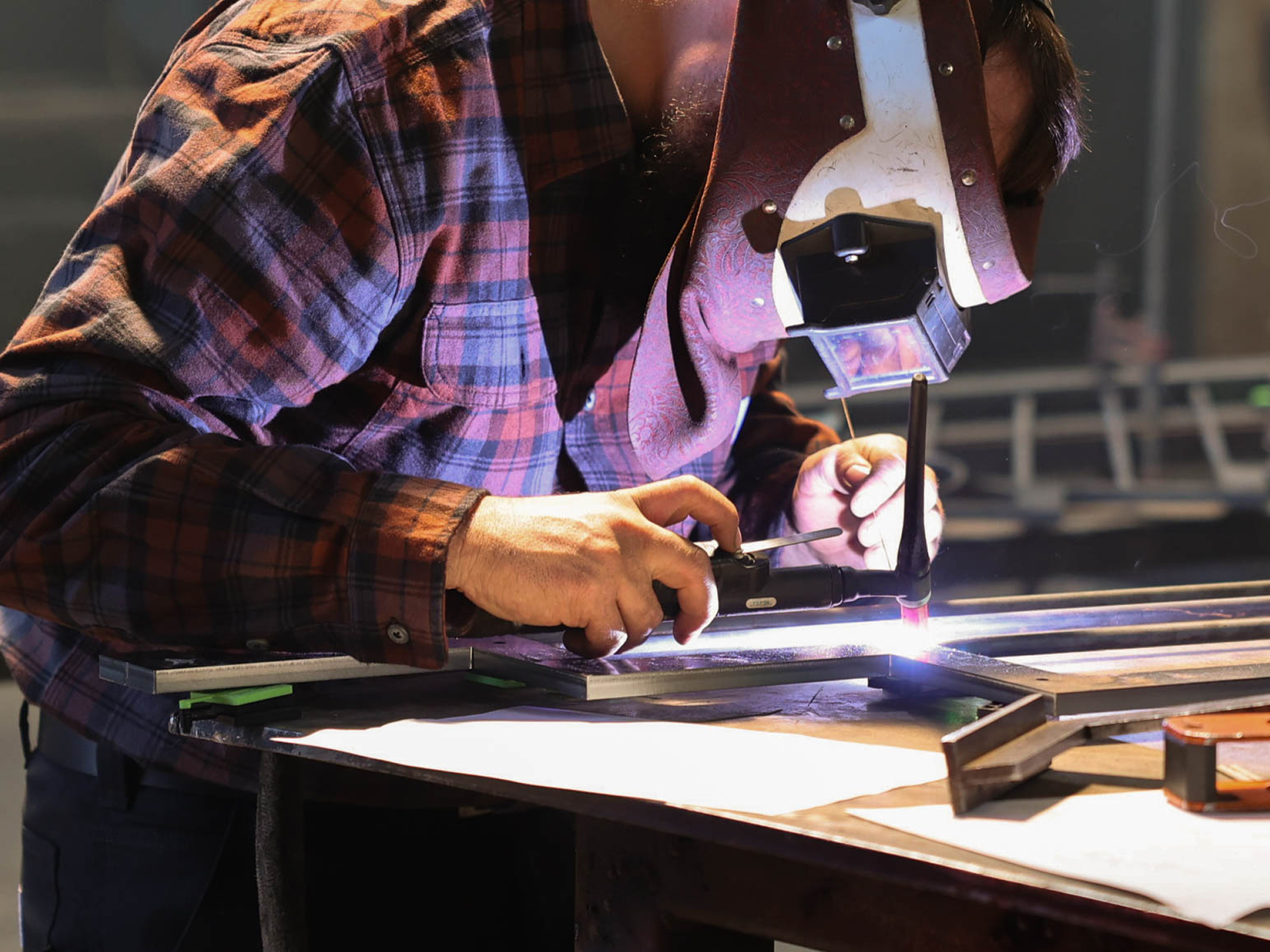 Chemise de travail à carreaux Carhartt