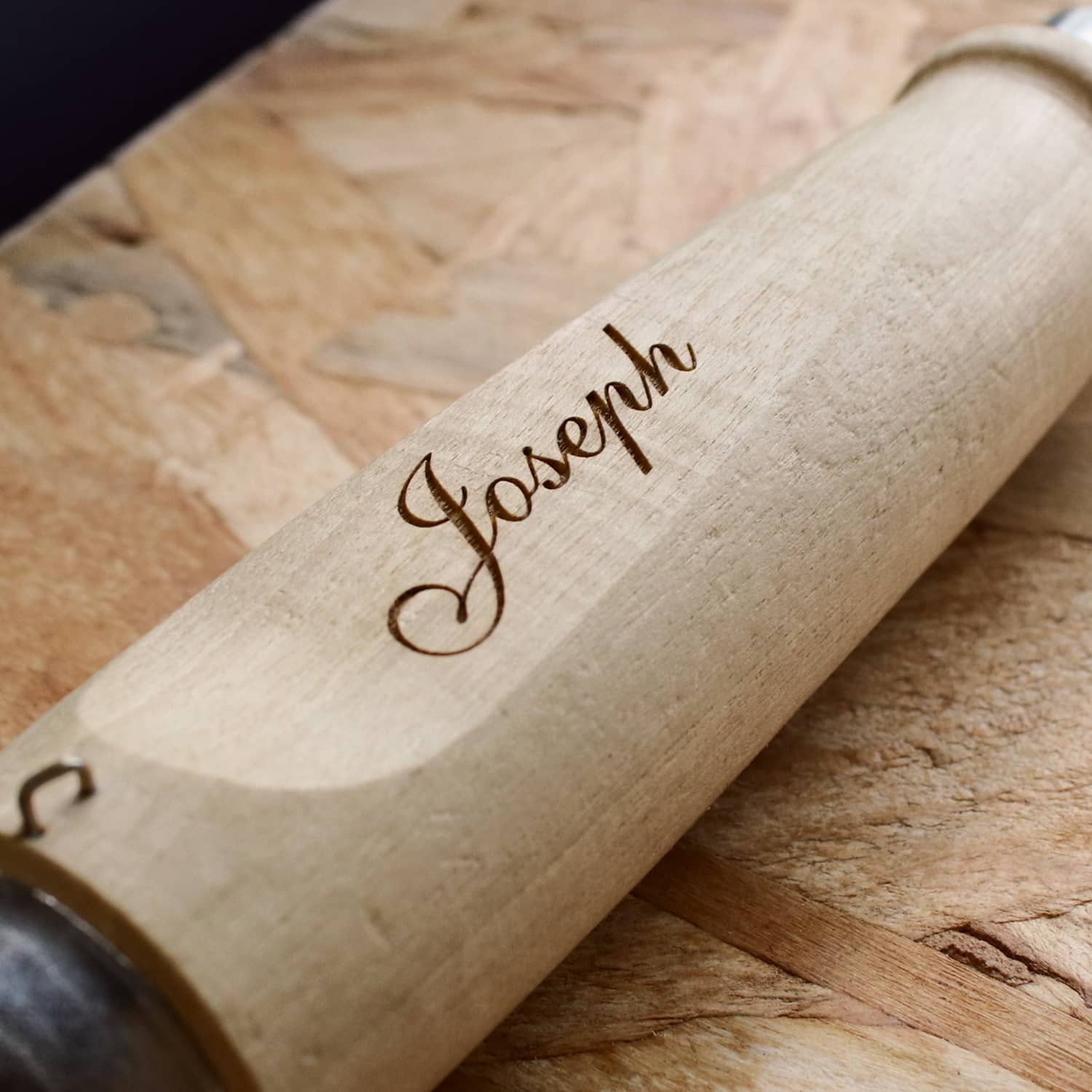 Gravure sur ciseaux 1 par Largeot & Coltin