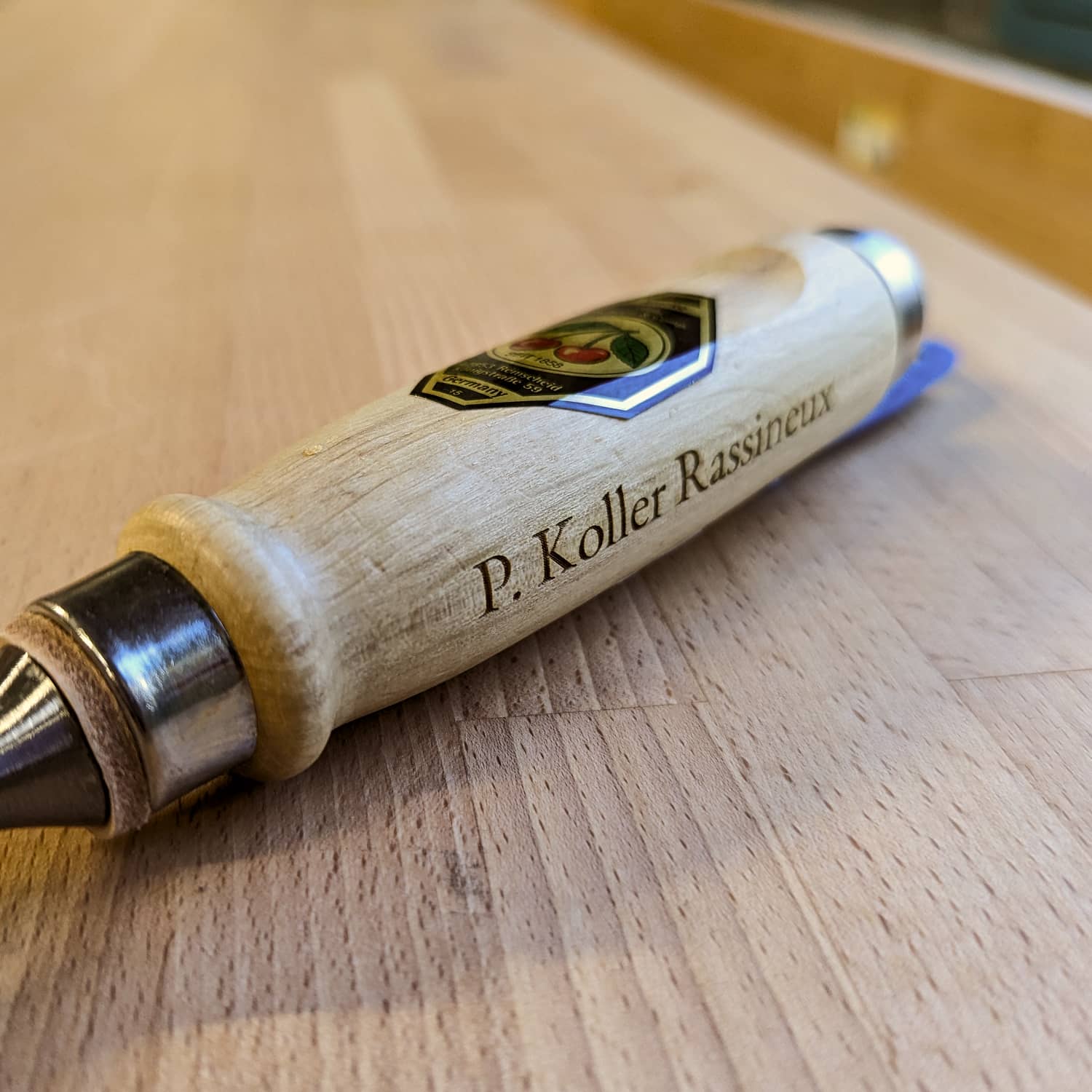 Gravure sur ciseaux 5 par Largeot & Coltin